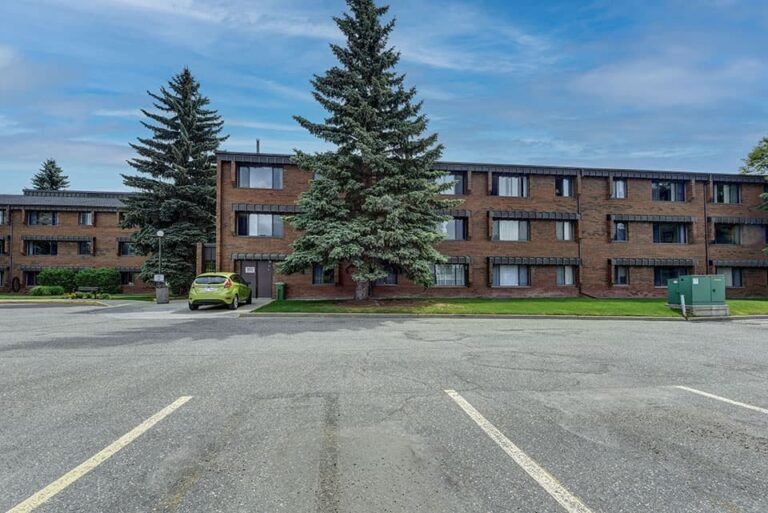 Glenmore Manor