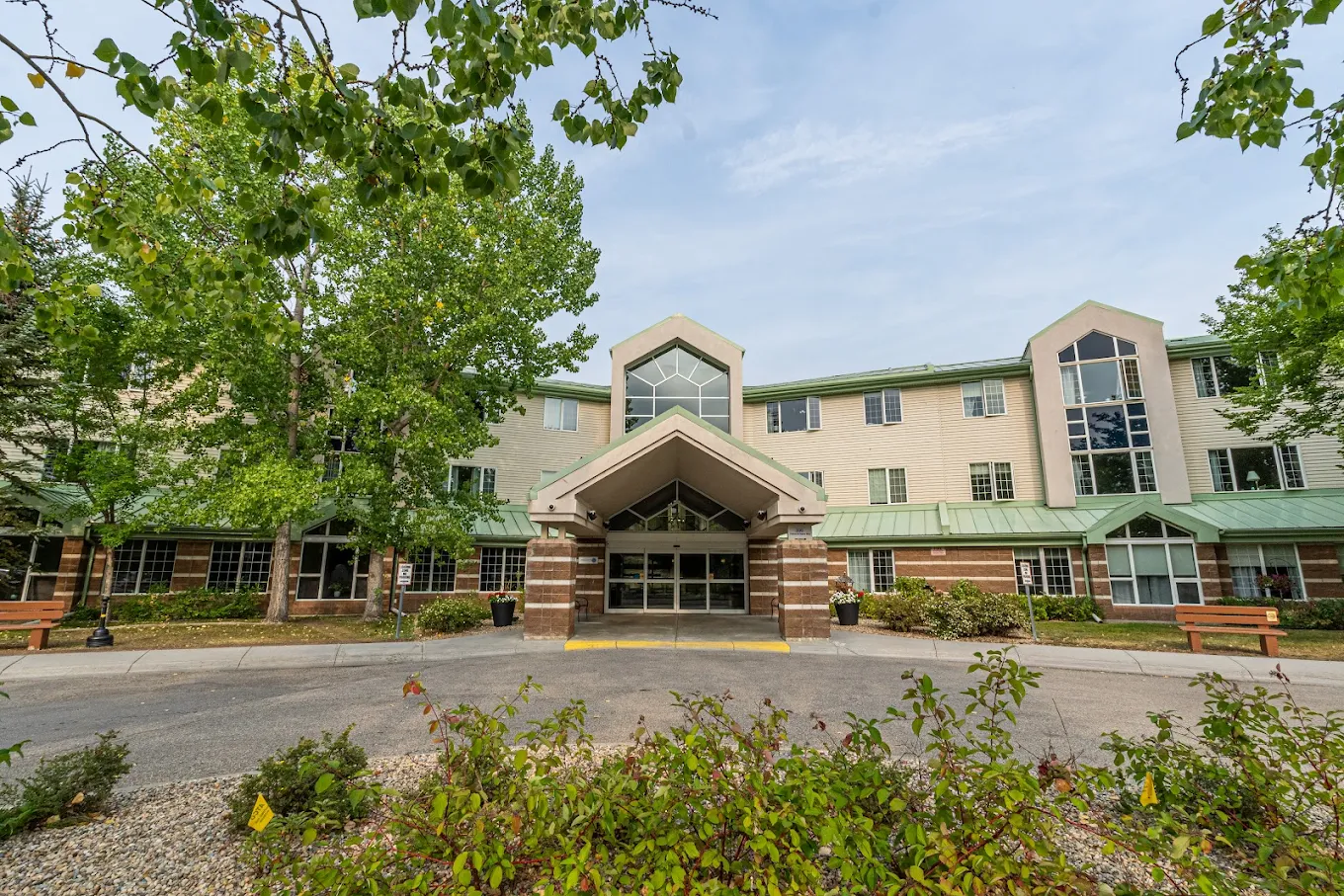 Prince of Peace Manor and Harbour senior living Calgary